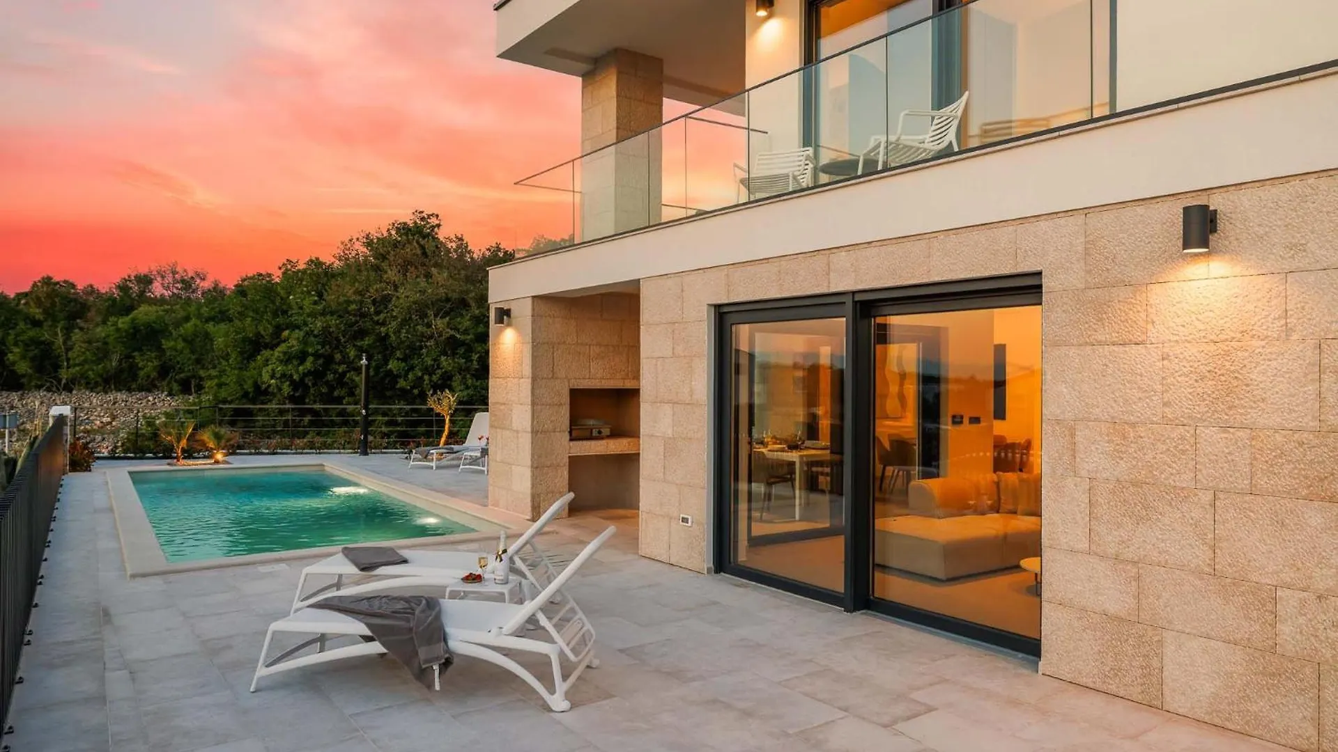 Villa Amaris With Private Heated Pool Malinska 0*,
