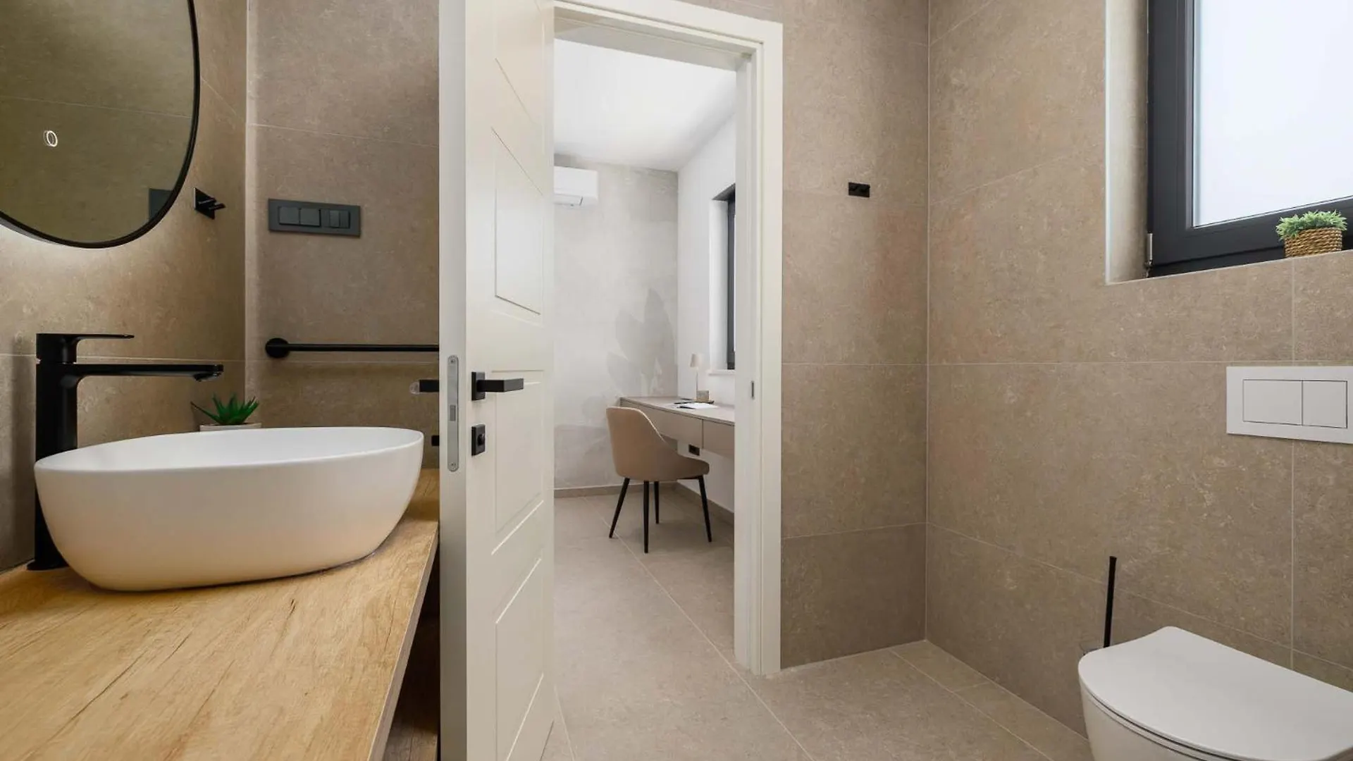 Villa Amaris With Private Heated Pool Malinska 0*,