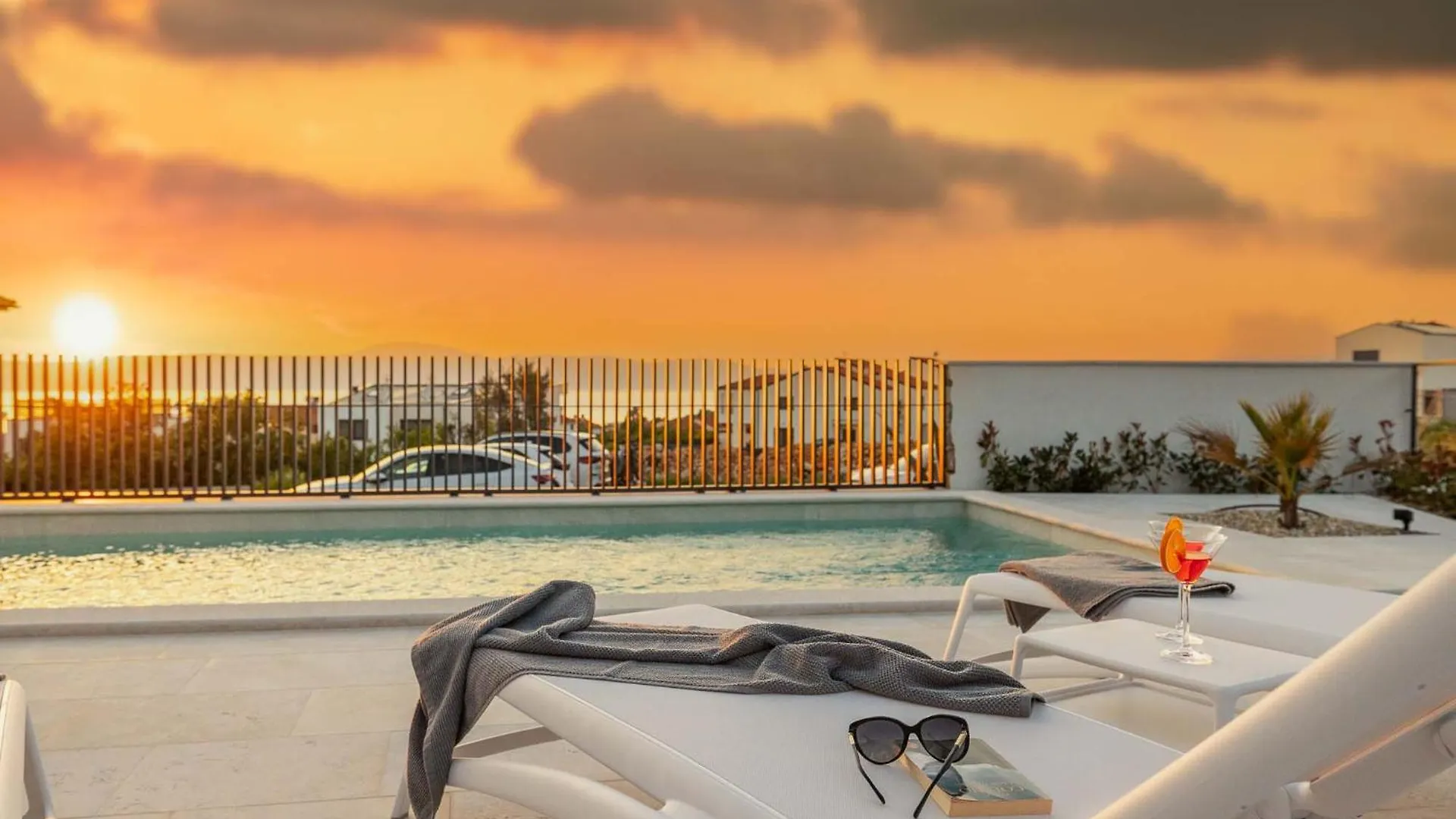 Villa Amaris With Private Heated Pool Malinska
